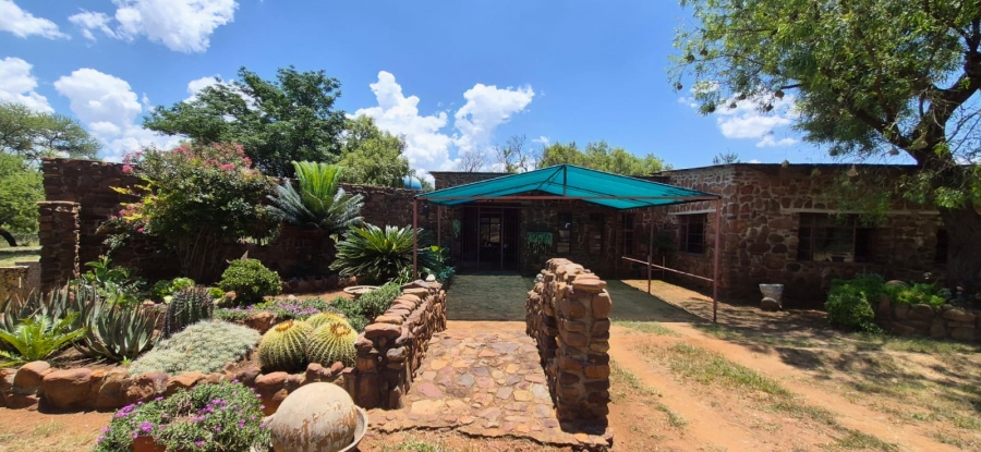 4 Bedroom Property for Sale in Zeerust North West